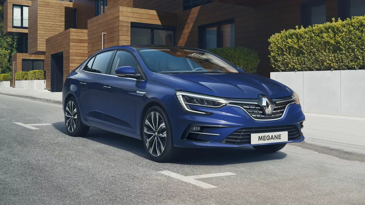RENAULT MEGANE SEDAN ÖTV MUAFİYETİ SEÇENEĞİYLE
